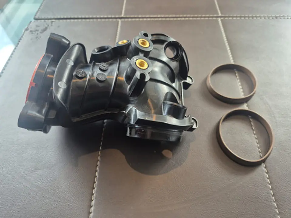 Harley-davidson 27200016a Manifold 5
