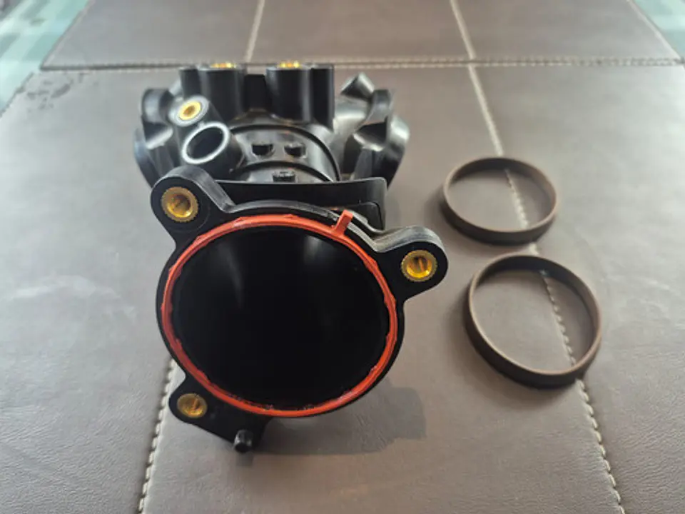 Harley-davidson 27200016a Manifold 7