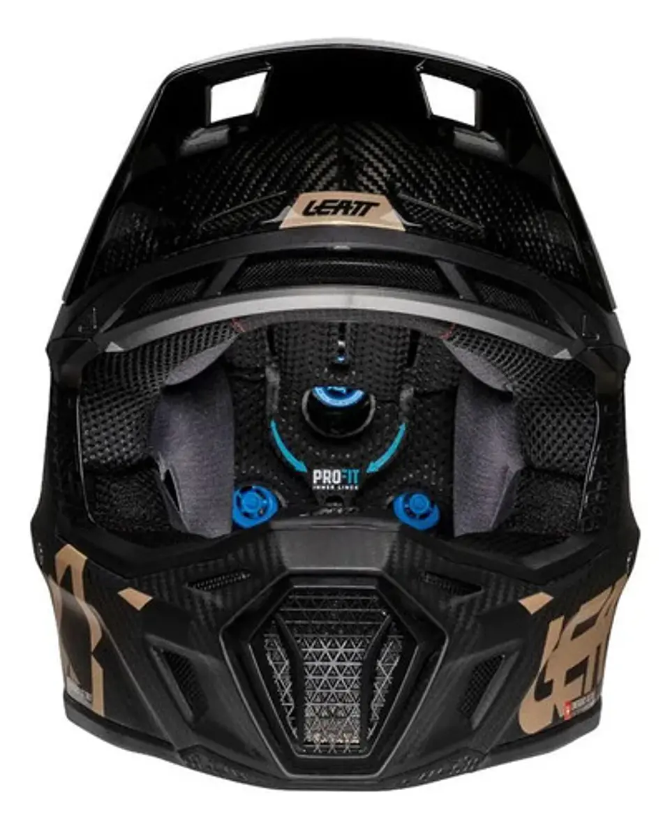 Leatt Helmet Kit Moto 9.5 Carbon With 6.5 Iriz Goggle 1