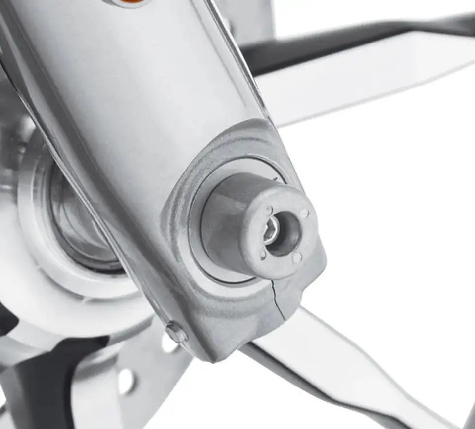 Harley-davidson Willie G Skull Front Axle Nut Covers Chrome 4
