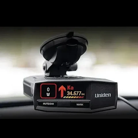 Detector De Radar Uniden R8w Extreme Long Range Laser 360°