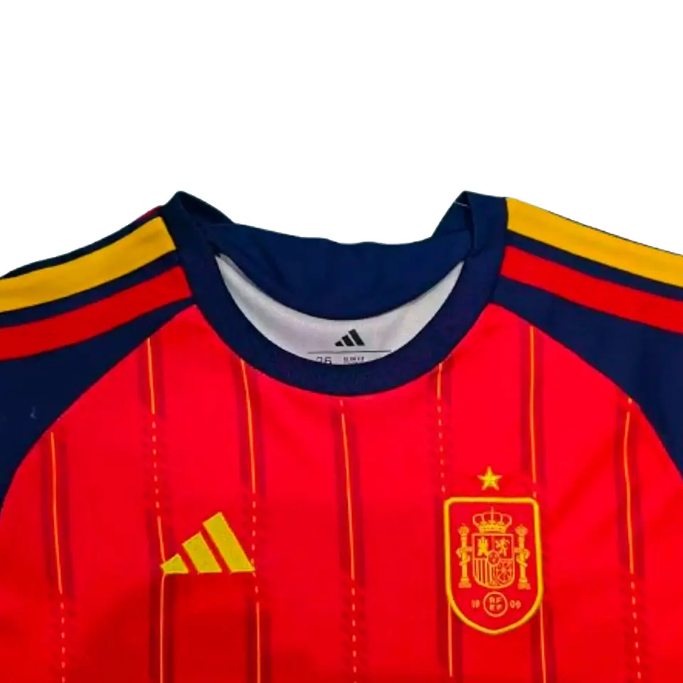 España Kit de Niños Local 2026 5