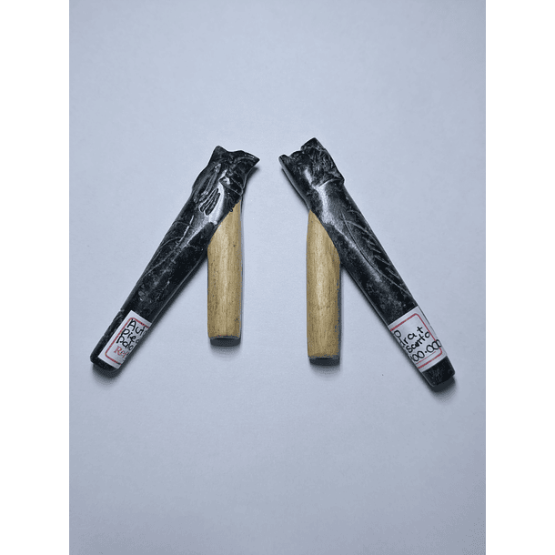 Kurepi Palo Santo y Piedra 1