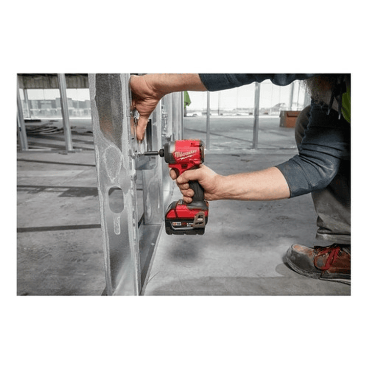 Atornillador De Impacto Hexagonal M18 Fuel De 1/4  Milwaukee 2953-20 Color Rojo 8