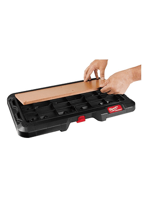 Superficie Para Trabajo Packout Milwaukee 48-22-8488 Color Negro