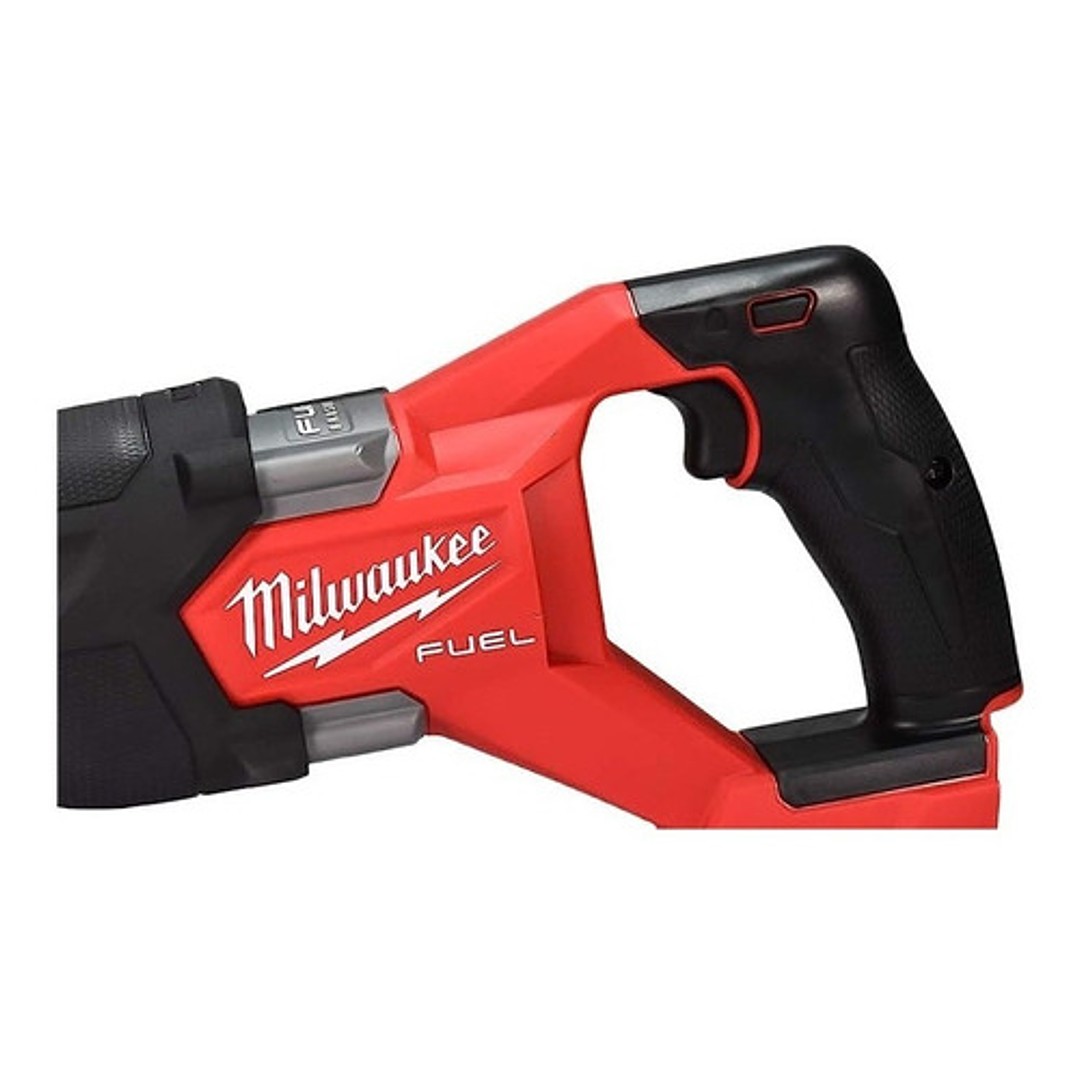 Milwaukee Sierra Sable M18 Fuel 2821-20 4