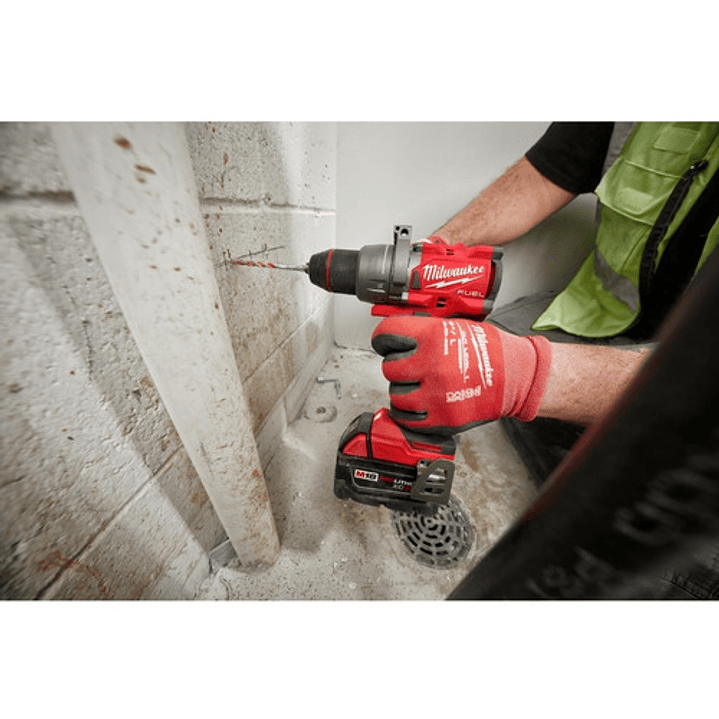 Milwaukee Taladro Percutor M18 Fuel 4ta Generación 2904-20 10