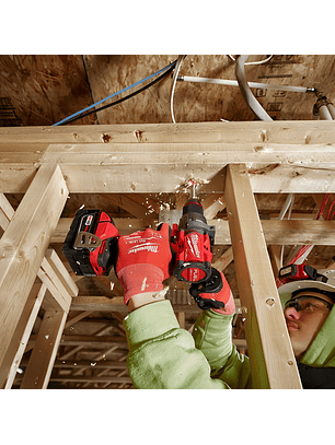 Taladro Percut Atornill M18 Fuel Maletin Milwaukee 2904-259 Color Rojo