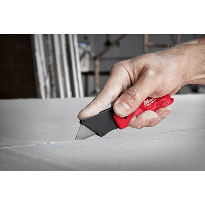 Milwaukee - Cuchillo Cartonero 48-22-1500 Plegable 5