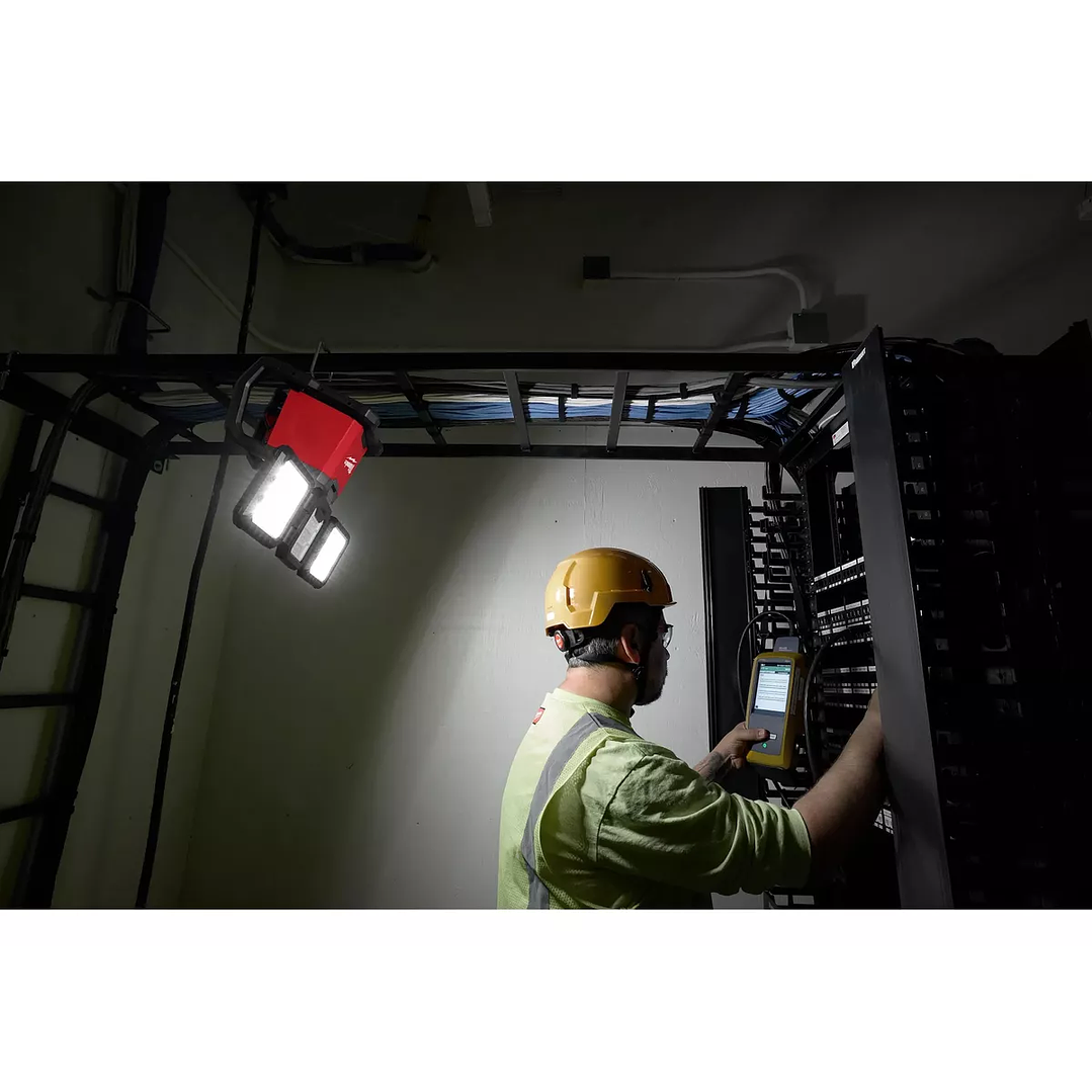 Reflector Montaje M18 Rover Triple Panel Milwaukee 2368-20 7