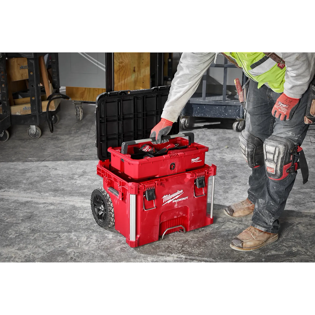 Caja De Herramientas Con Ruedas Packout Milwaukee 48-22-8427 4
