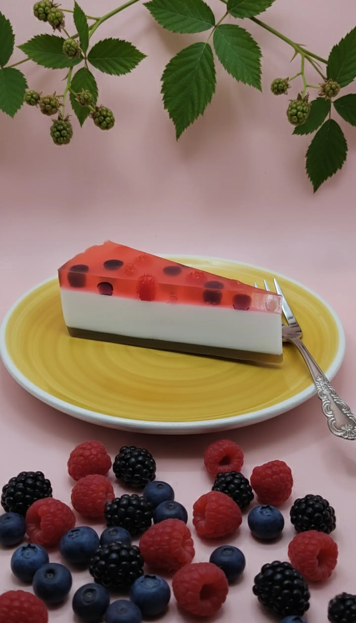 Sabonete Fatia de Cheesecake de Frutos do Bosque 🍓  1