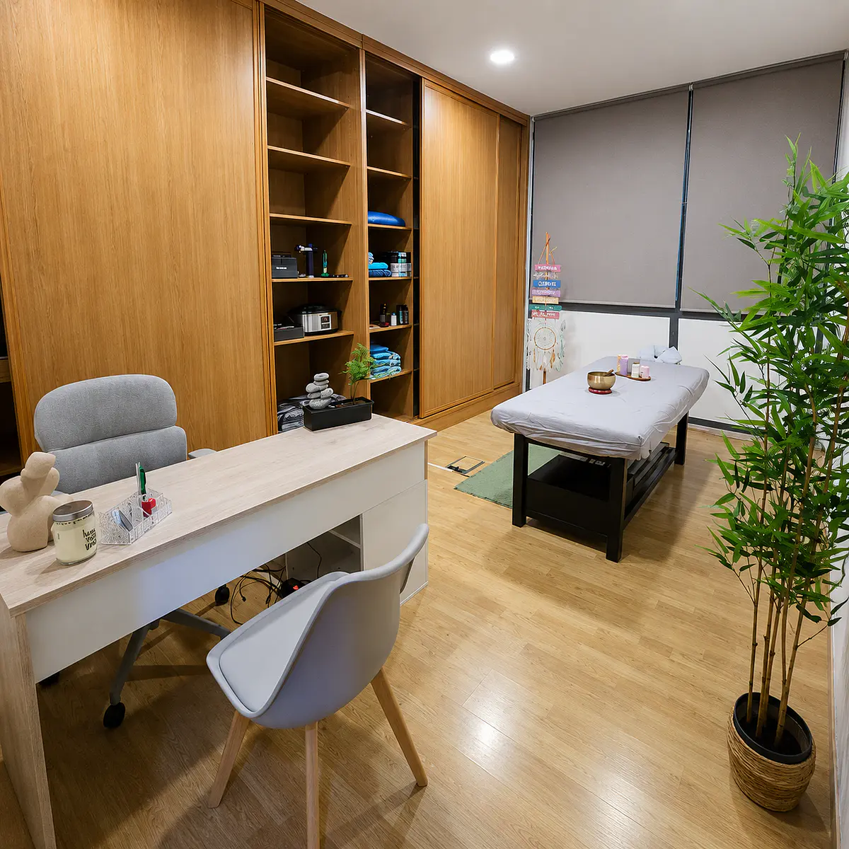 Conheça os nossos serviços de Massagens e Terapias, concebidos especialmente para si.<div><br></div><div><br></div><div><br><div><br></div><div>Massagens e Terapias</div></div>