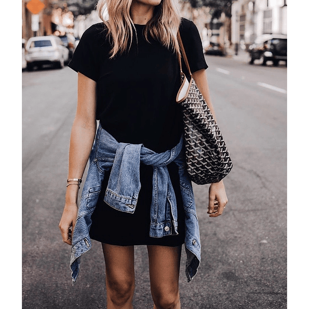 BLACK TSHIRT DRESS