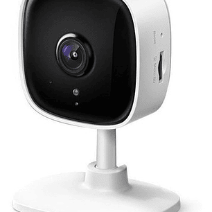Cámara De Seguridad Tp-link Tapo C100 V1 Tapo Smart Con Resolución De 2mp Visión Nocturna Incluida Blanca