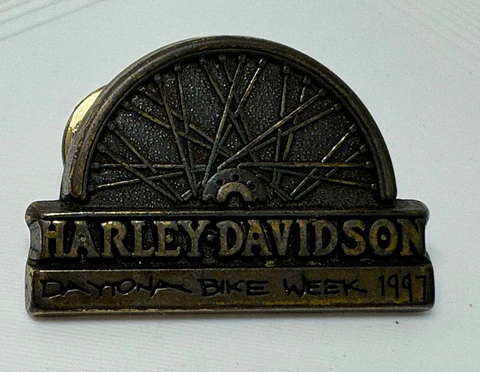 PIN DAYTONA 1997