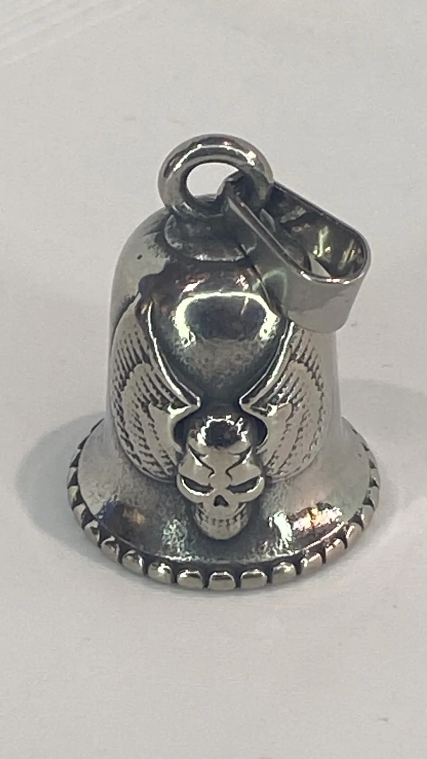 Campana Skull Alado 2