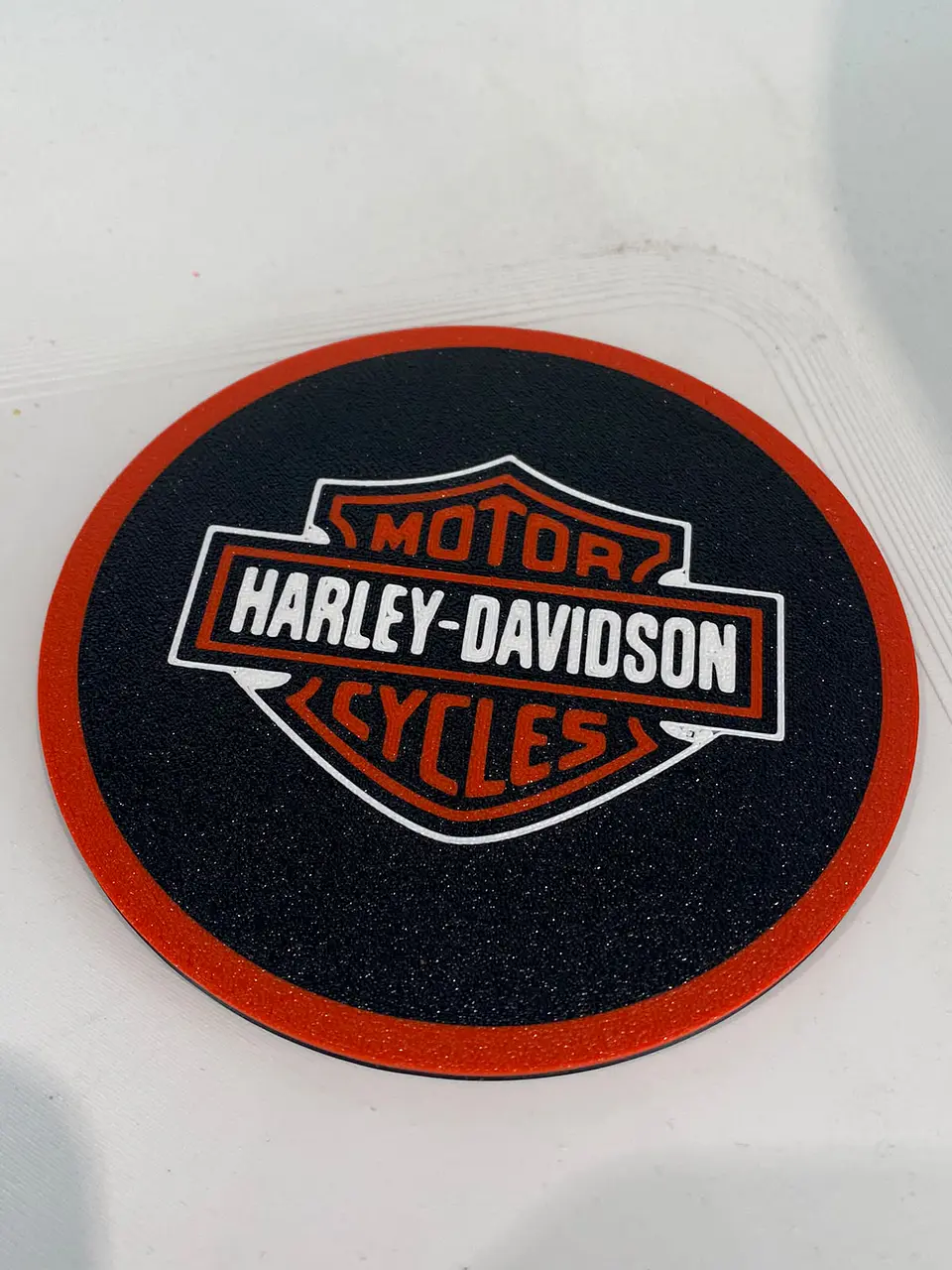 PortaVasos H-D Redondo Rojo + Base y Logo 2