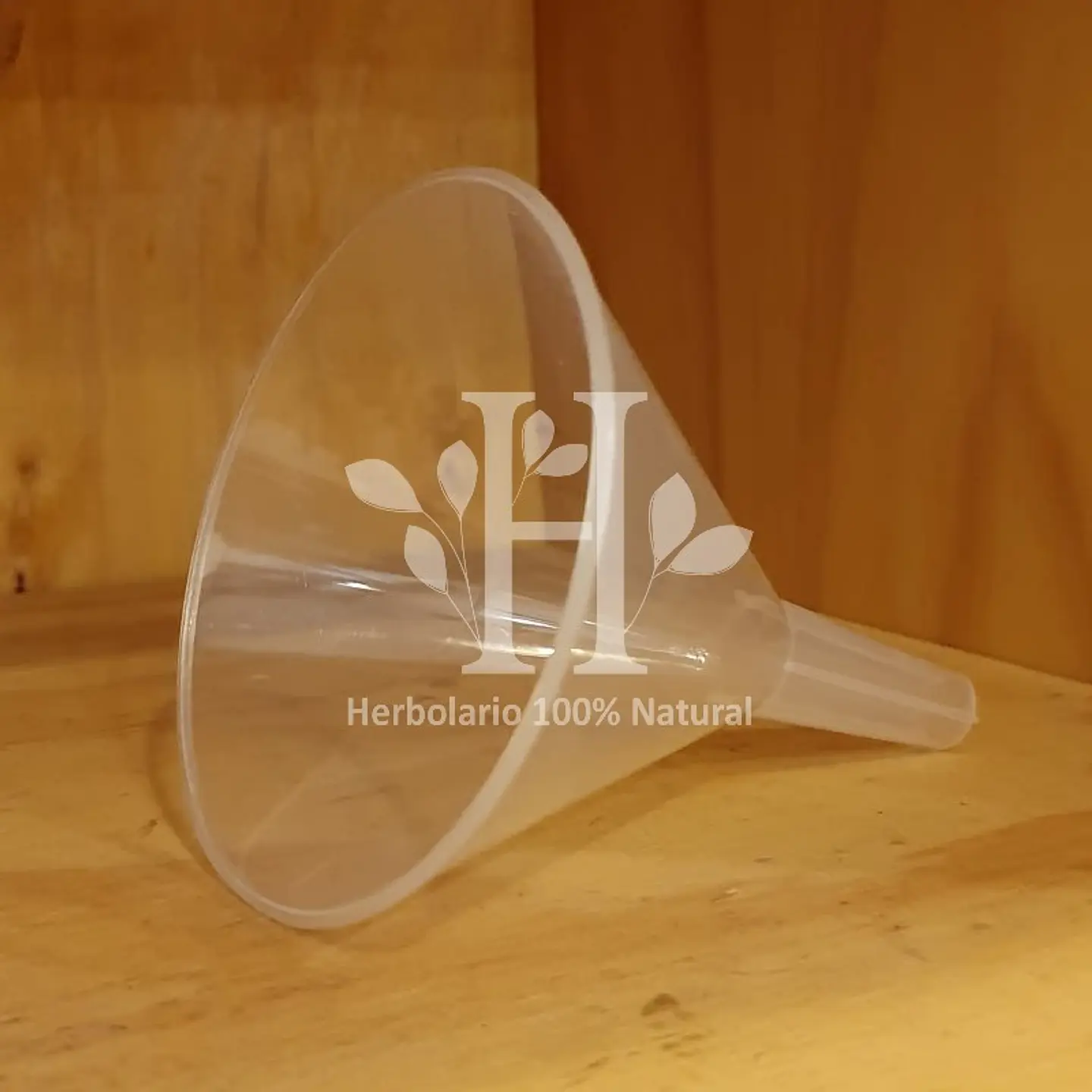 Embudo Plástico Beltronic 100 ml 1