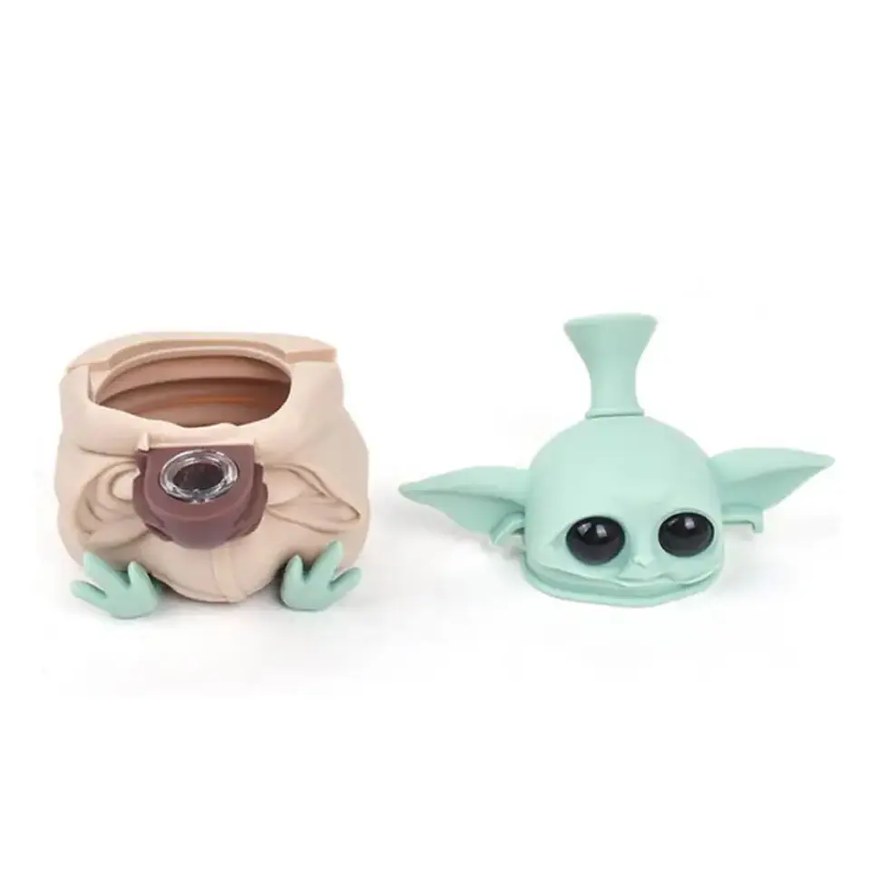 Baby Yoda - Silicone Bongo 3