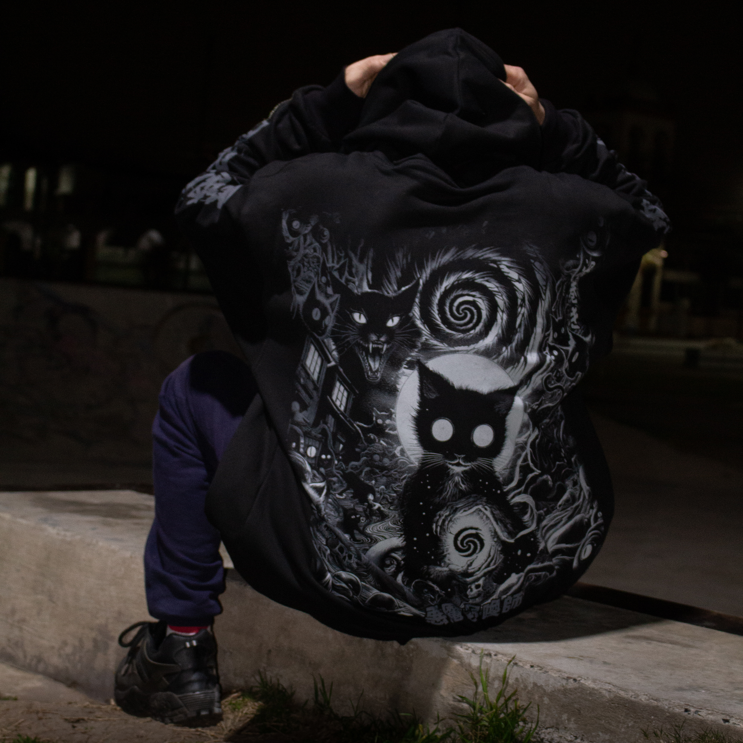 Buzo Oversize Premium Uzumaki Devil Summoner 1