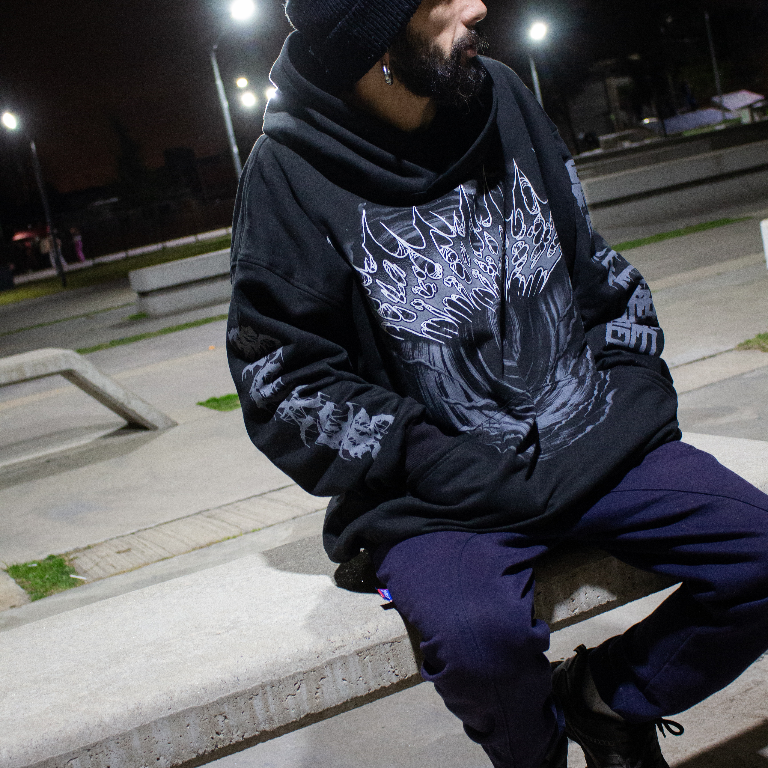 Buzo Oversize Premium Uzumaki Devil Summoner 7