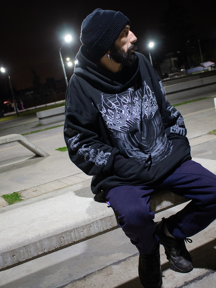 Buzo Oversize Premium Uzumaki Devil Summoner 7