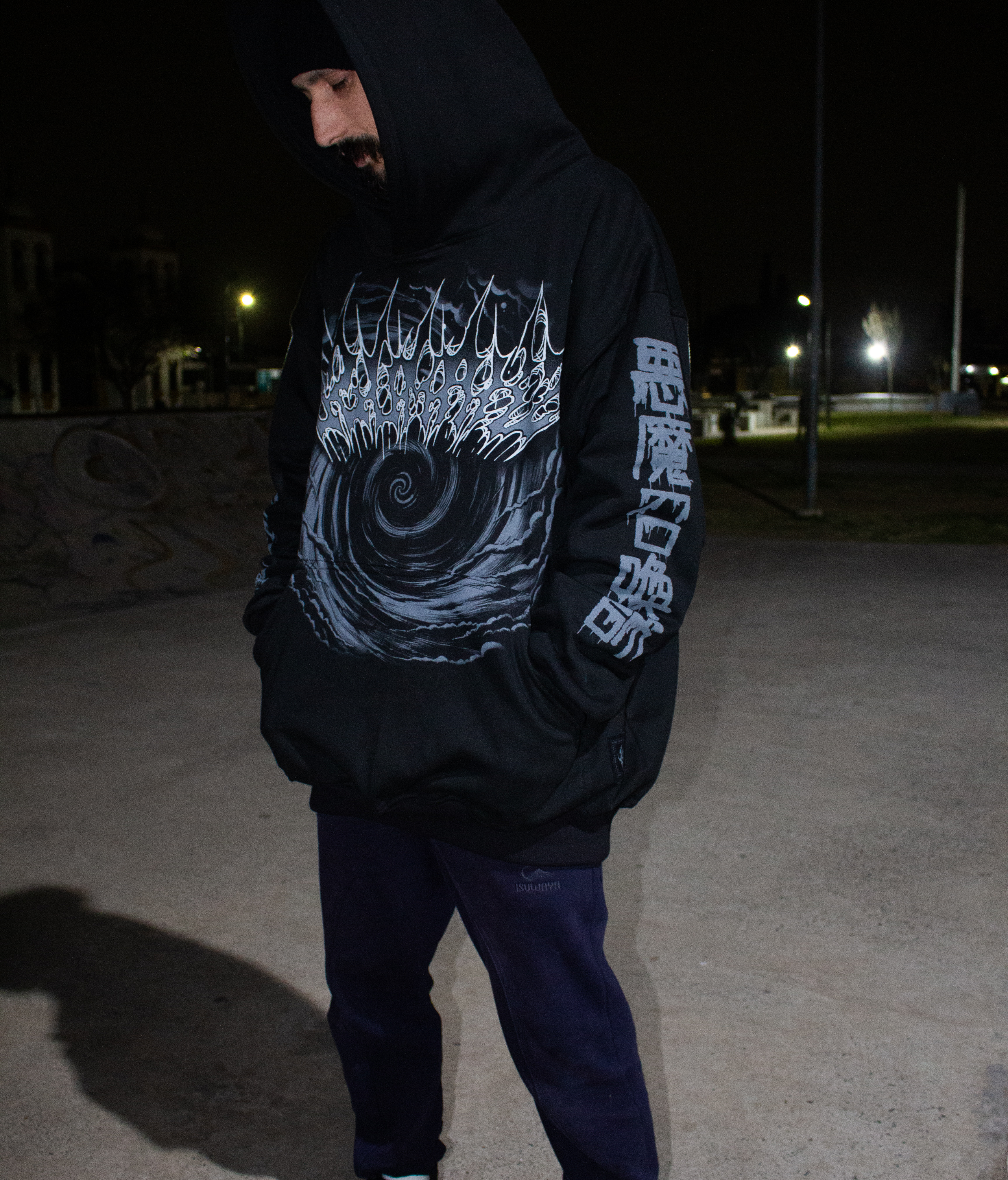 Buzo Oversize Premium Uzumaki Devil Summoner 8