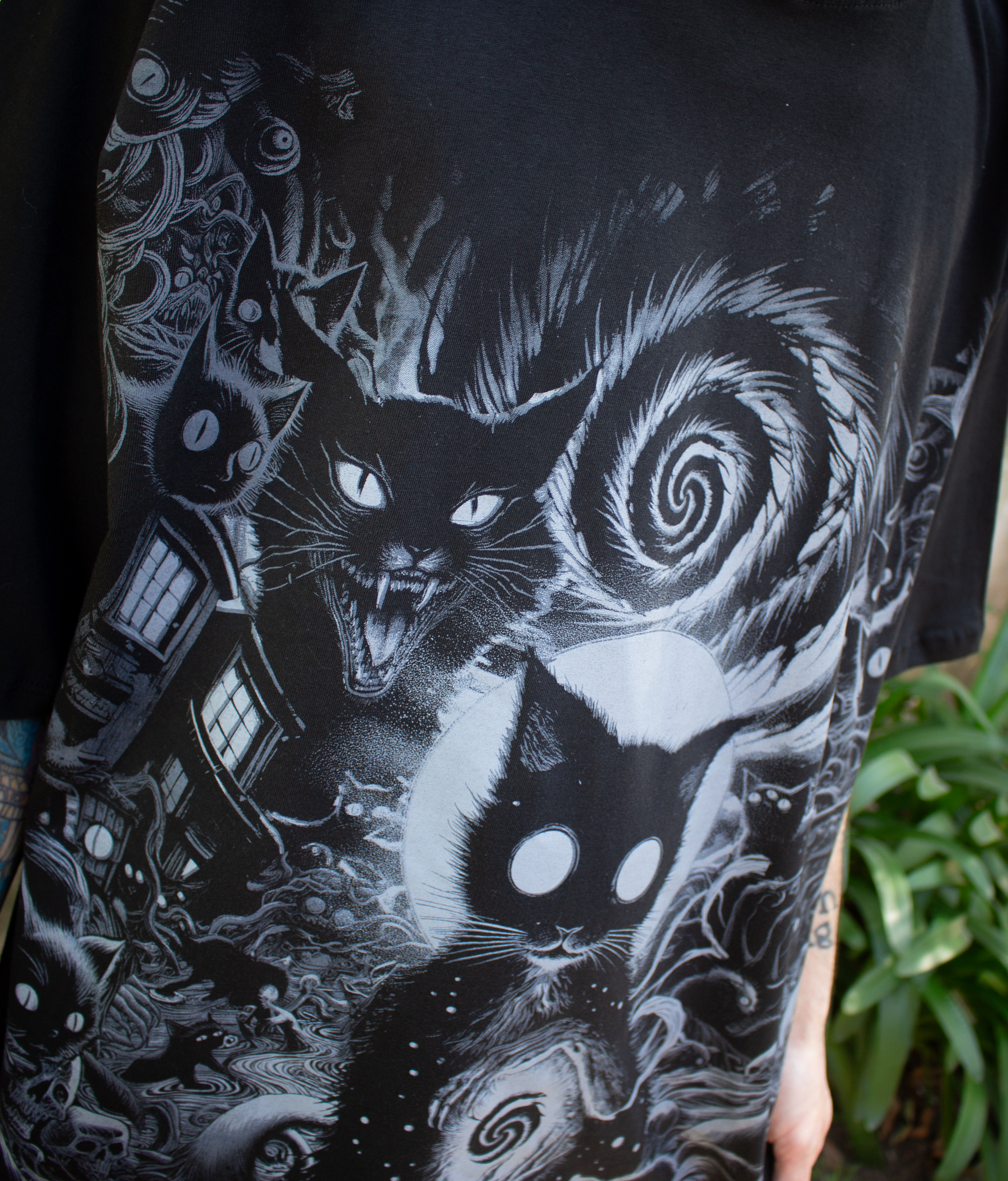 Remera Oversize Uzumaki 6