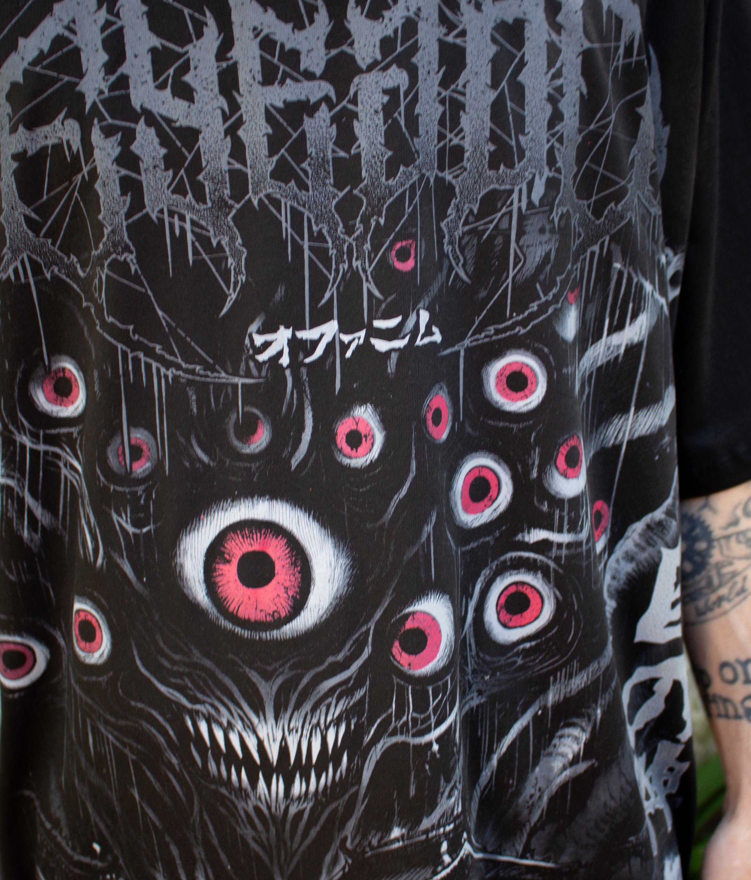 Remera Oversize Ophanim Kaiju 7