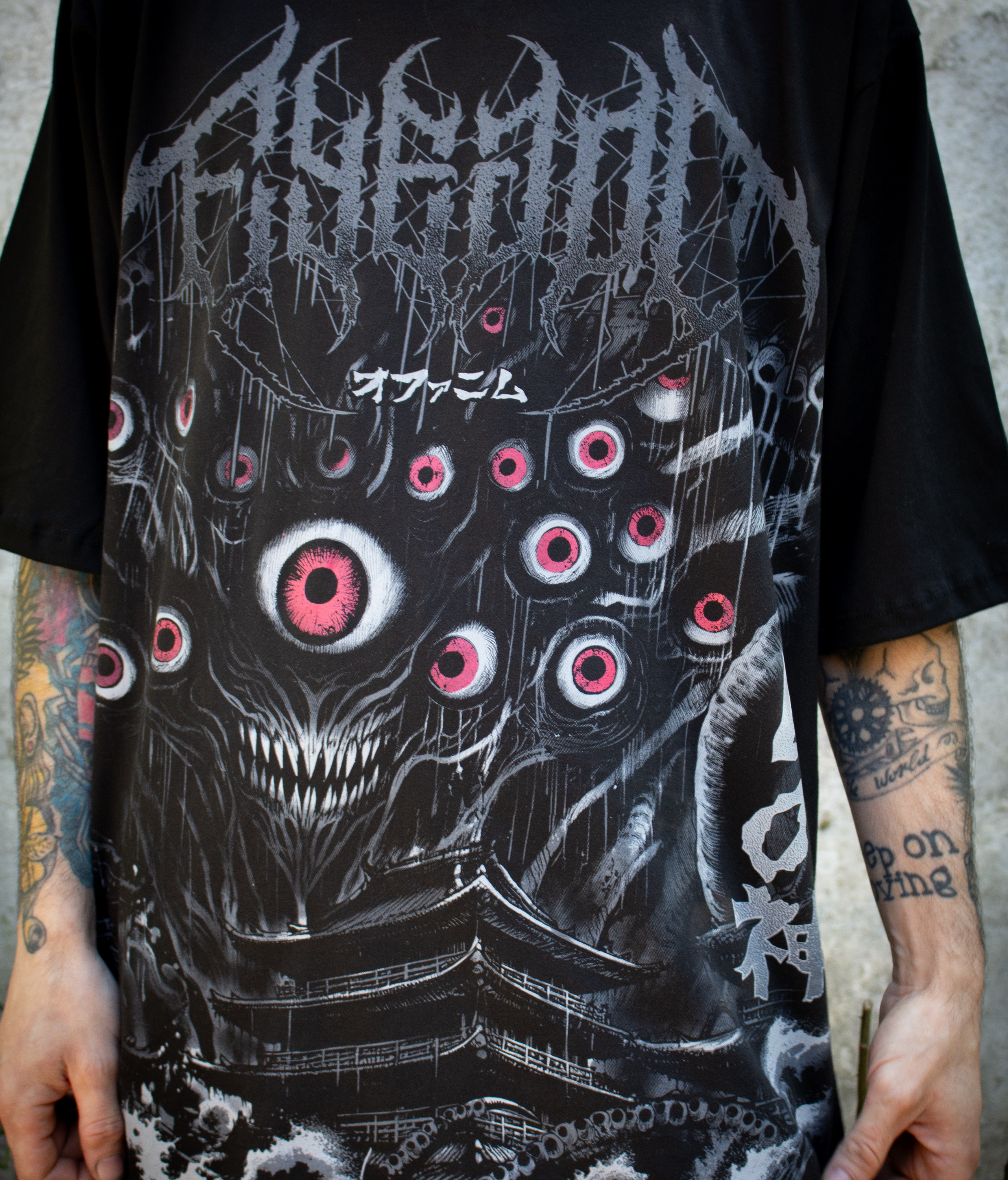 Remera Oversize Ophanim Kaiju 5