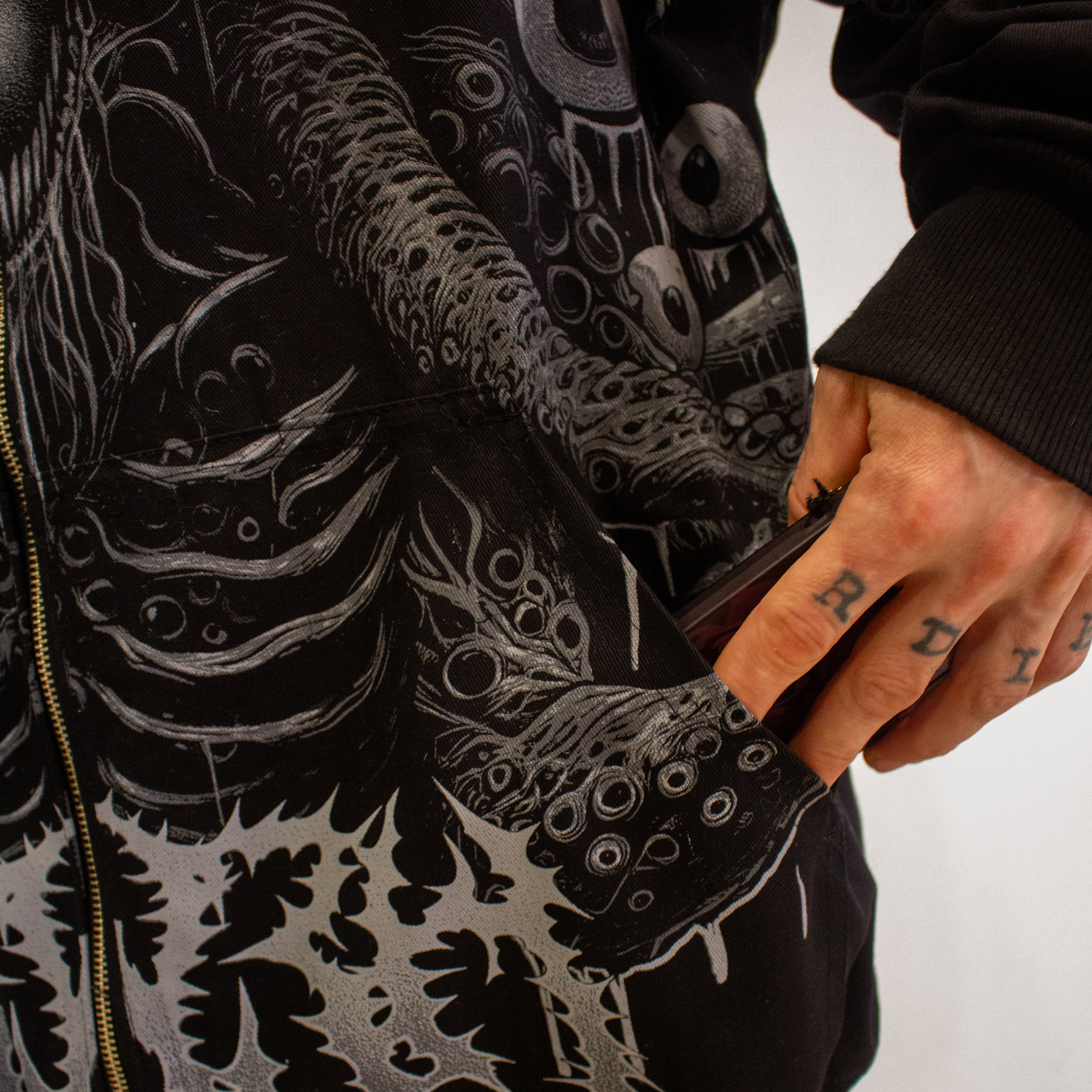 Jacket Ophanim Kaiju Oversize. 5