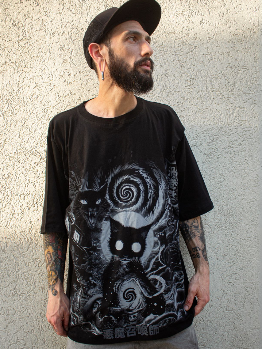 Remera Oversize Uzumaki 4