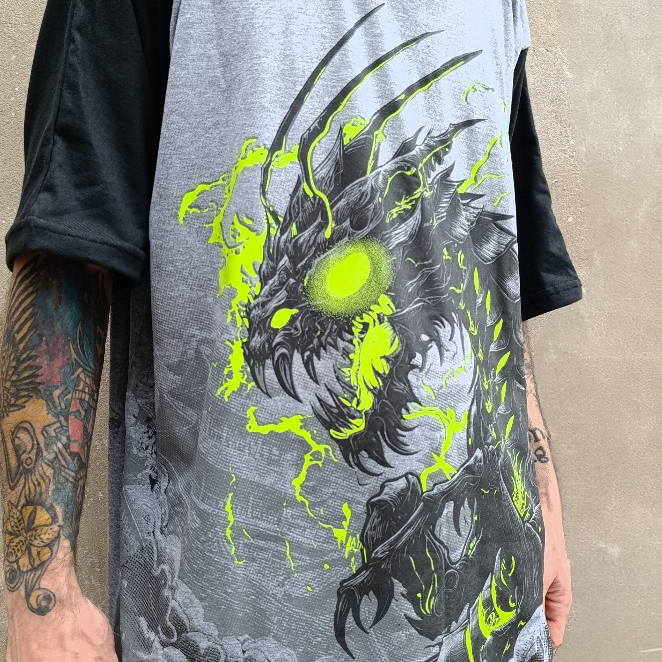 Remera Oversize Premiun Empress Mantis 4