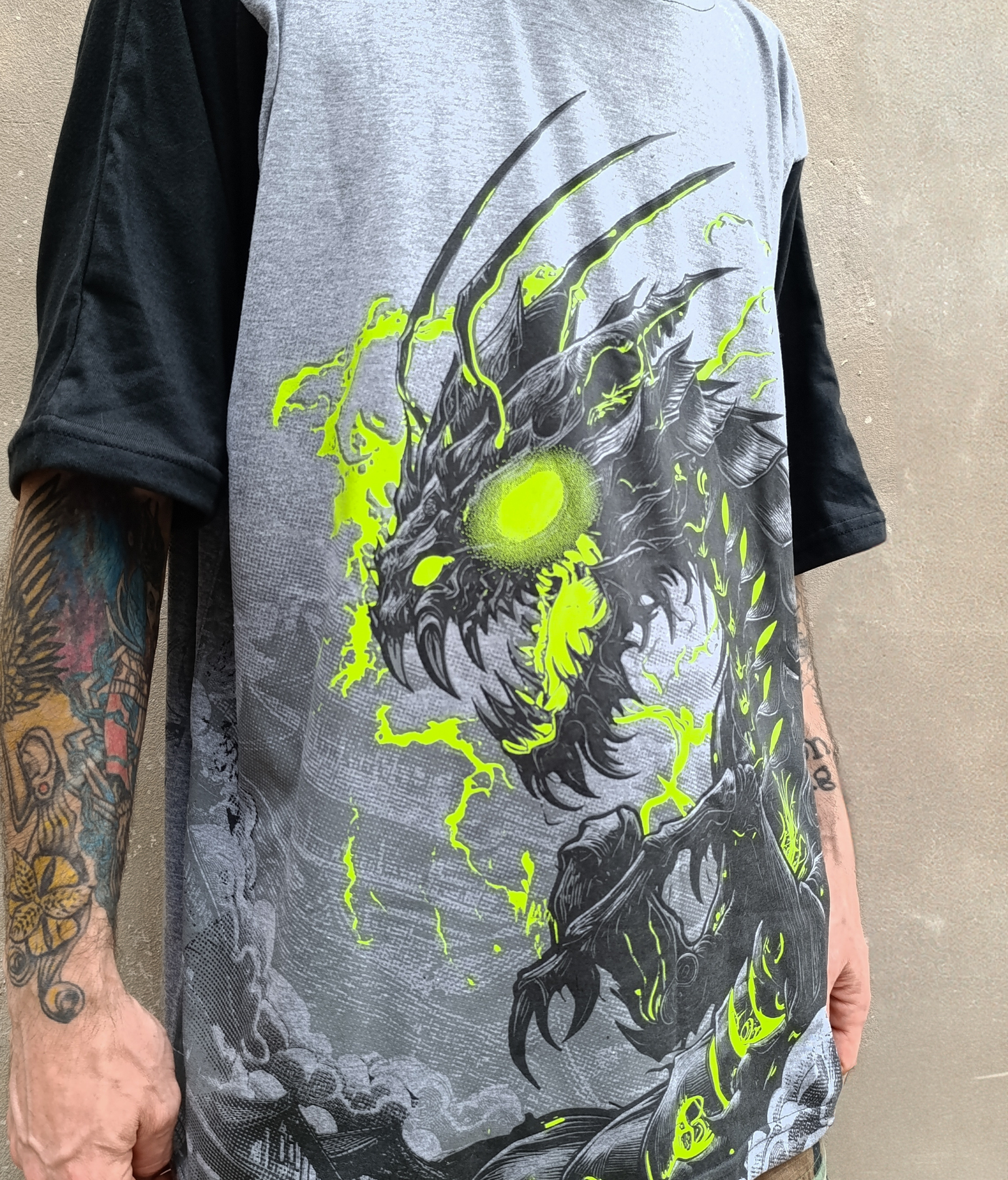 Remera Oversize Premiun Empress Mantis 4