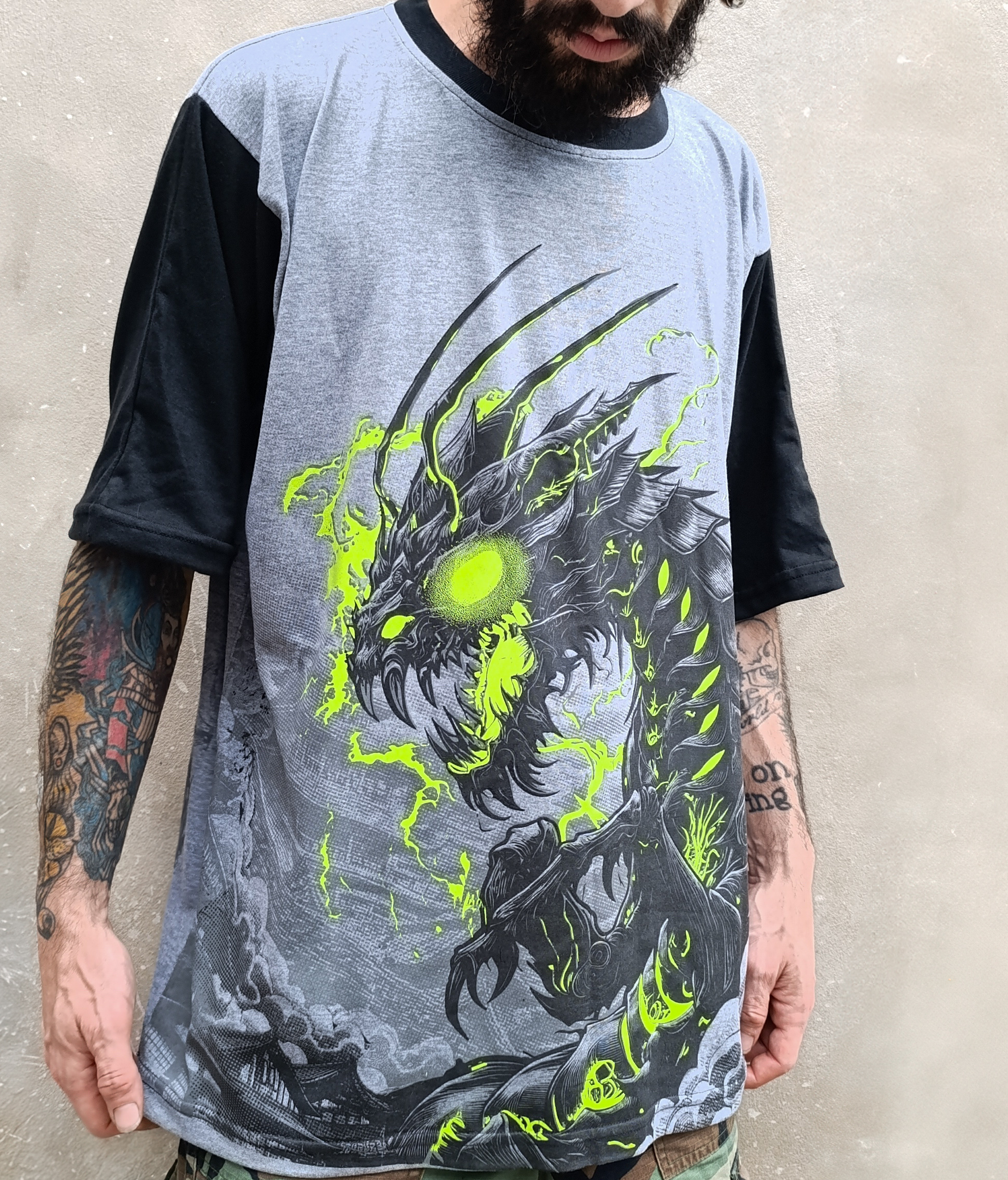 Remera Oversize Premiun Empress Mantis 5