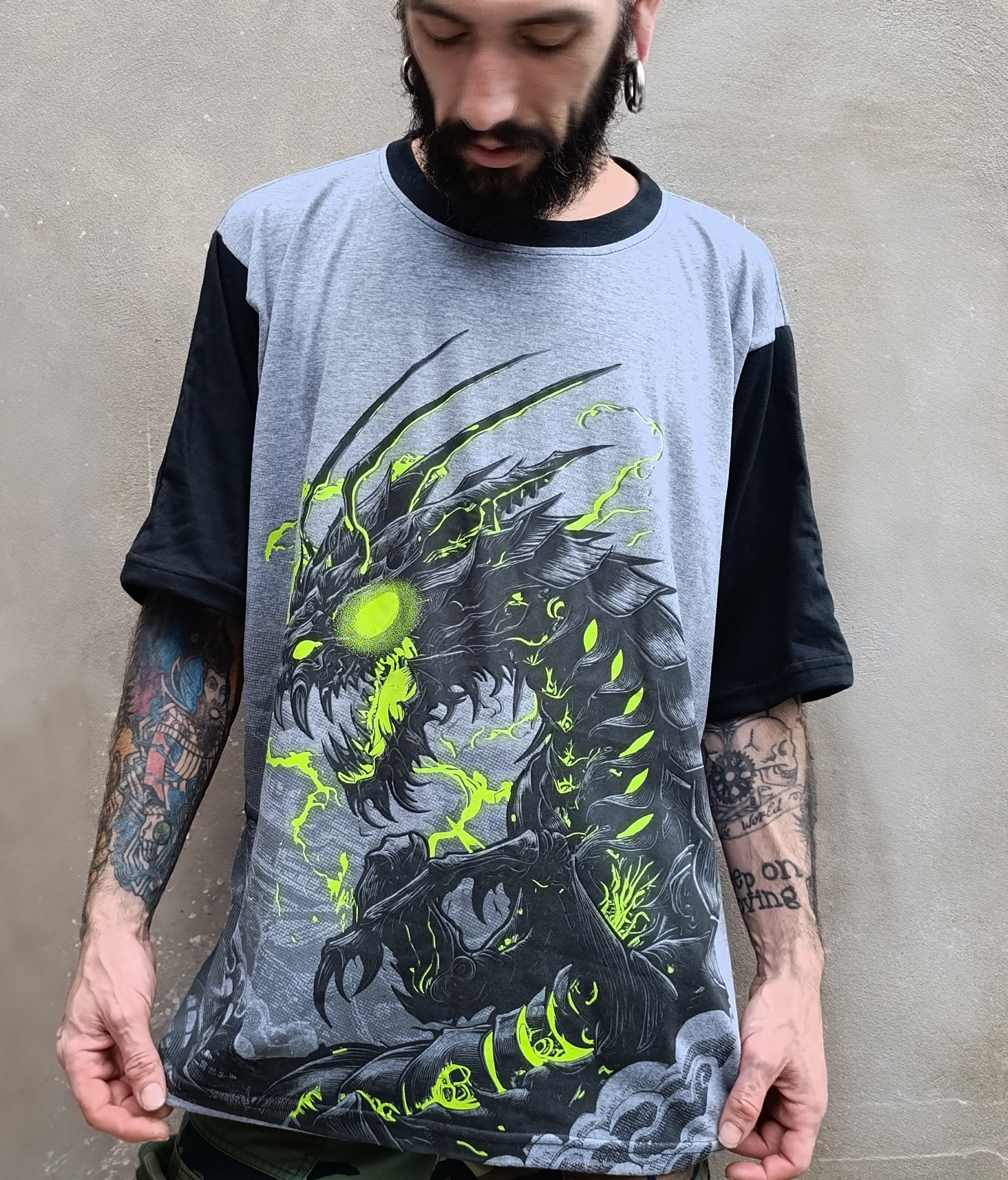 Remera Oversize Premiun Empress Mantis 6