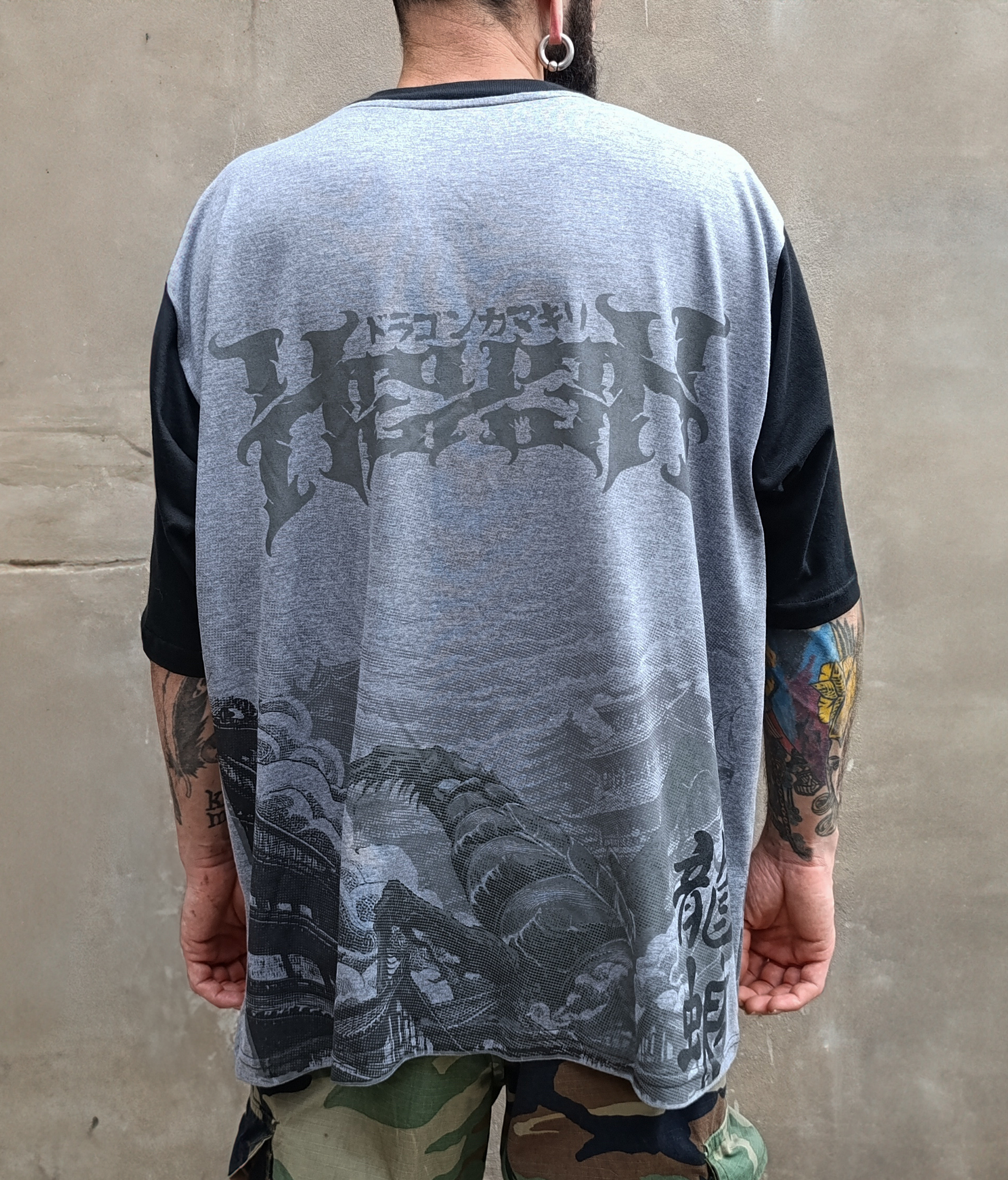 Remera Oversize Premiun Empress Mantis 7