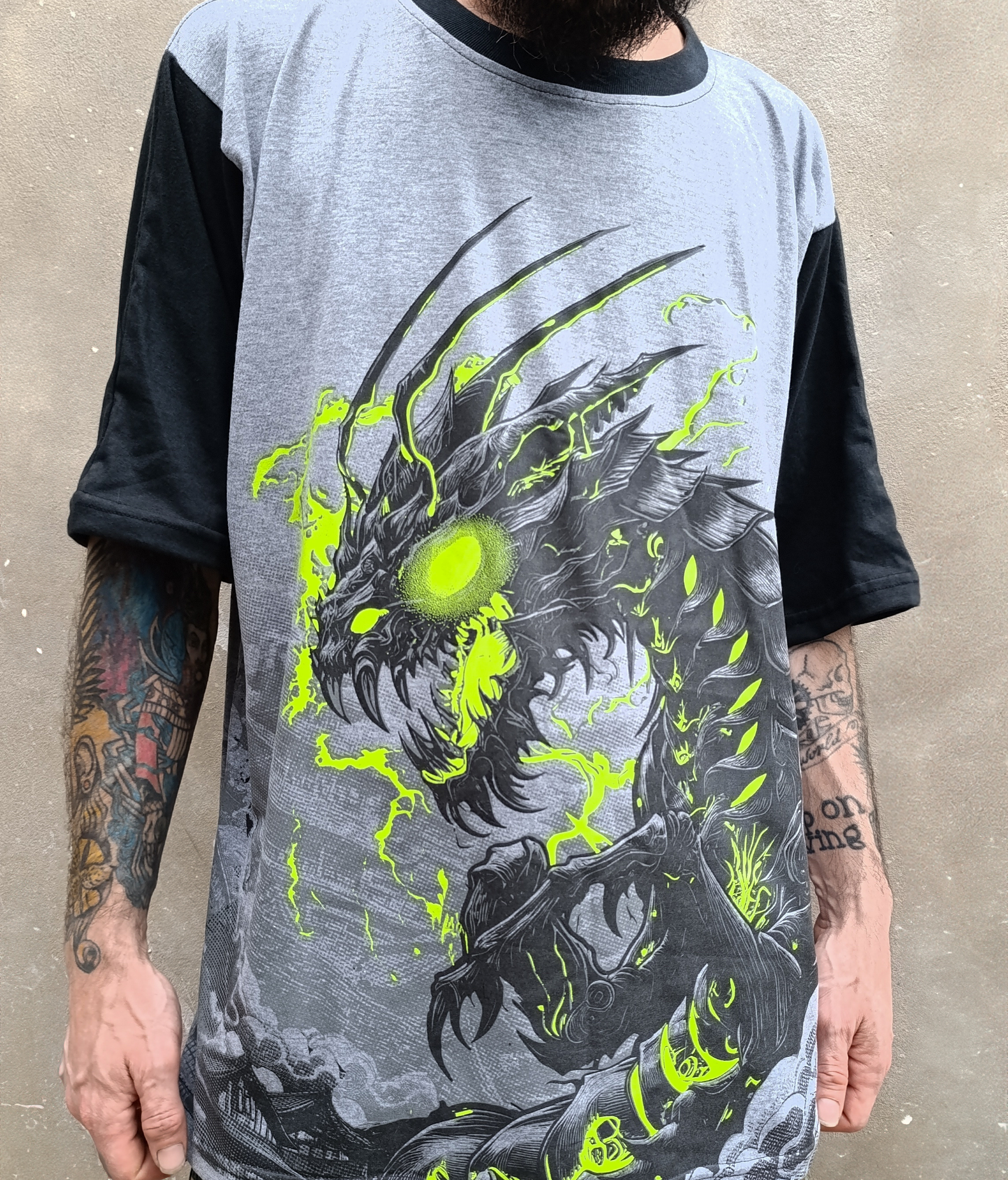 Remera Oversize Premiun Empress Mantis 8