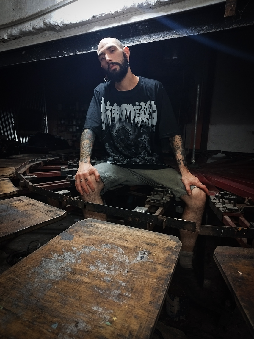 Remera Oversize Premium Megami  4