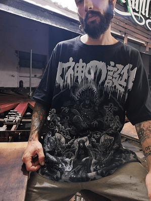 Remera Oversize Premium Megami 