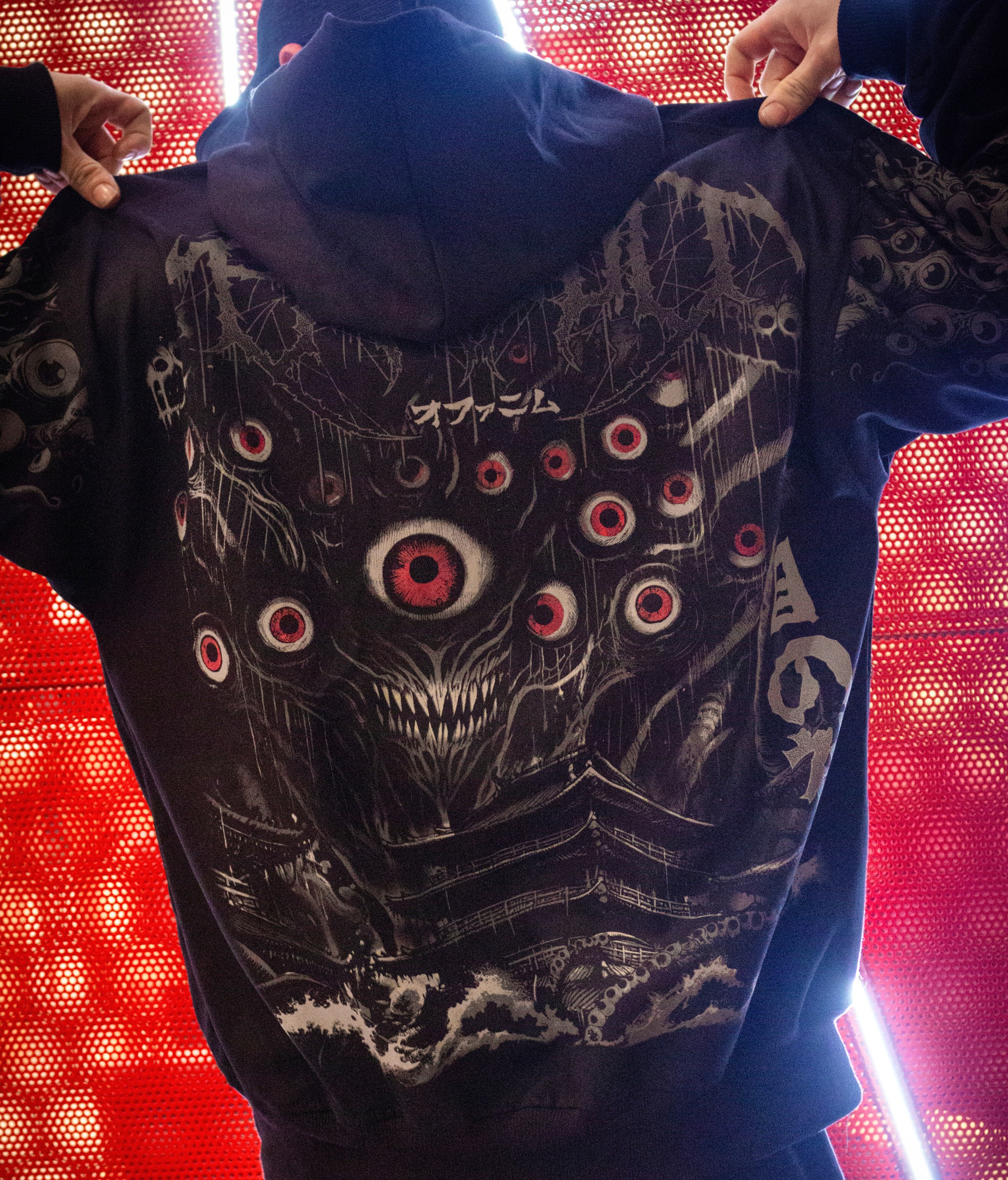 Jacket Ophanim Kaiju Oversize. 4