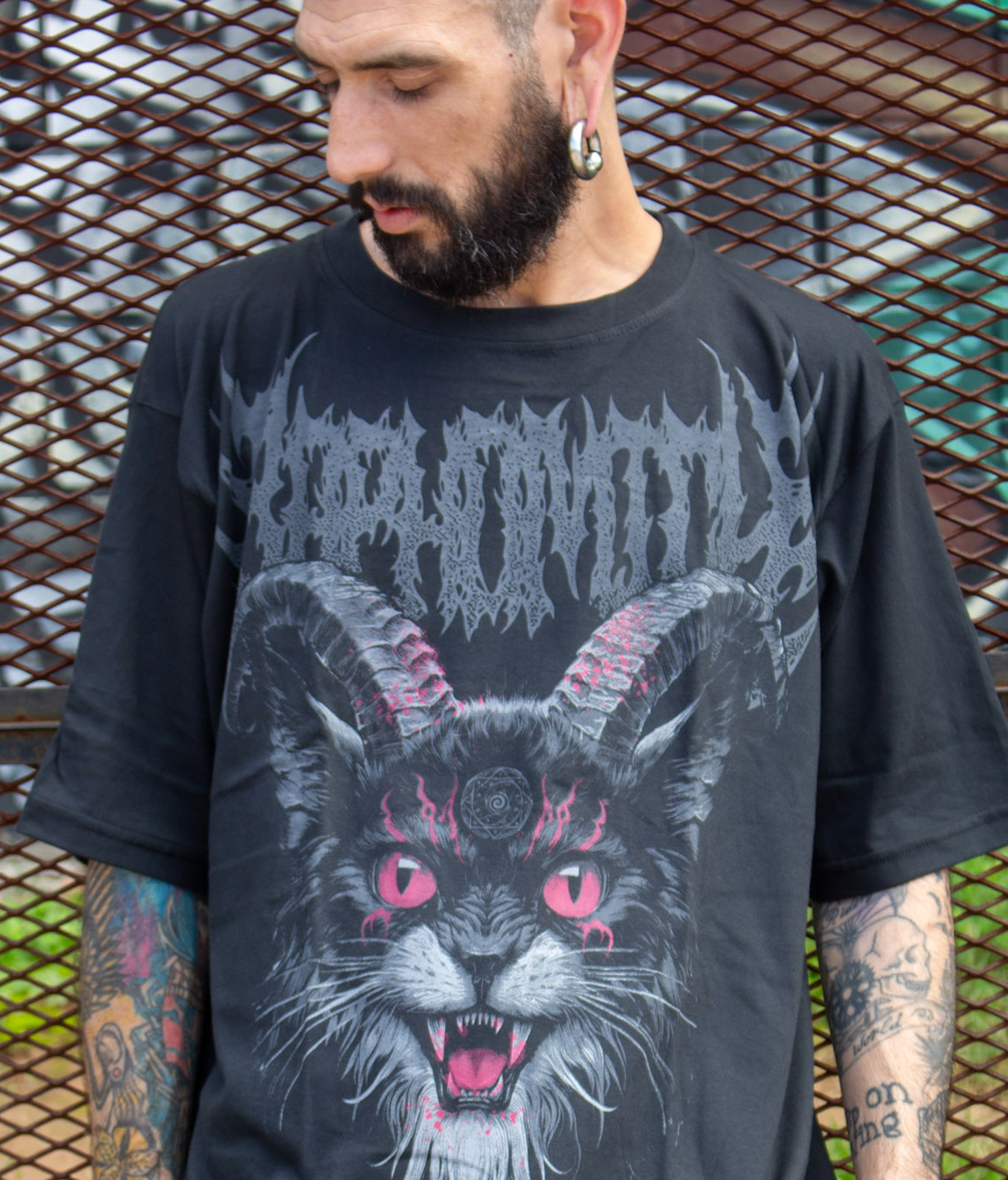 Remera Oversize Premium Baphomich. 1