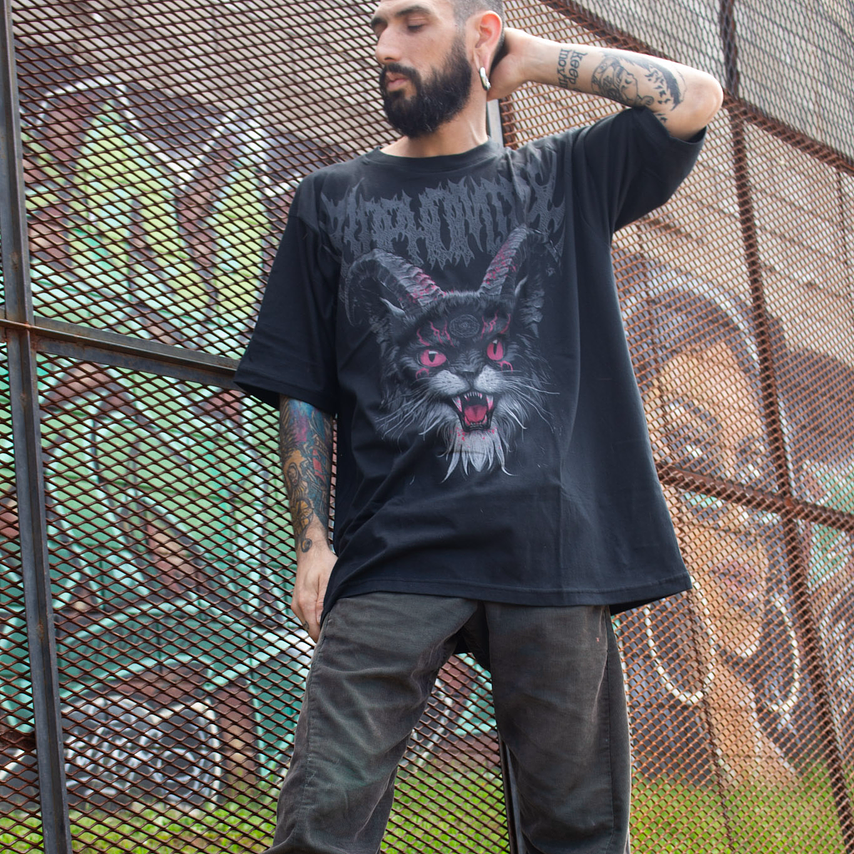 Remera Oversize Premium Baphomich. 2