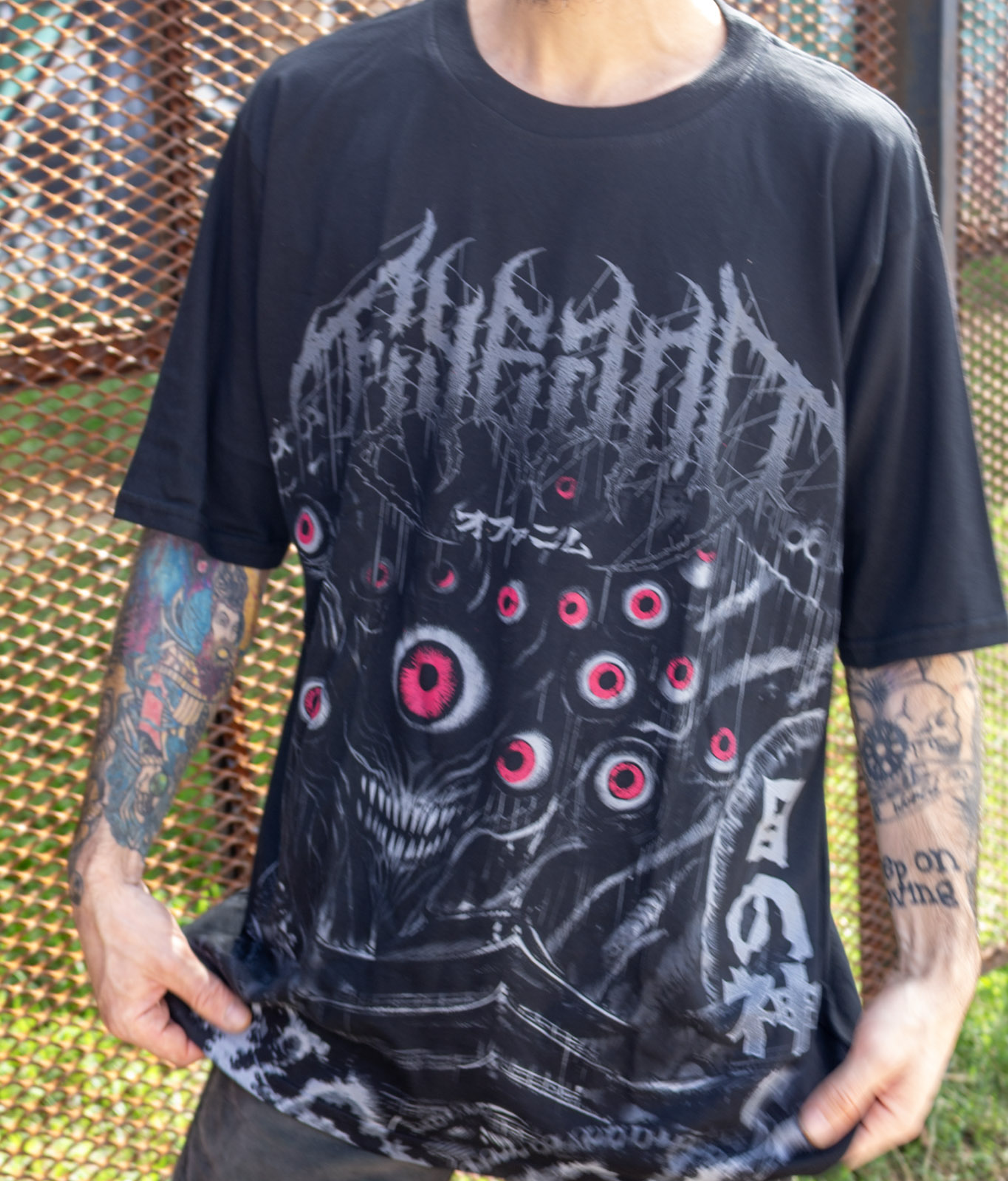 Remera Oversize Ophanim Kaiju 4