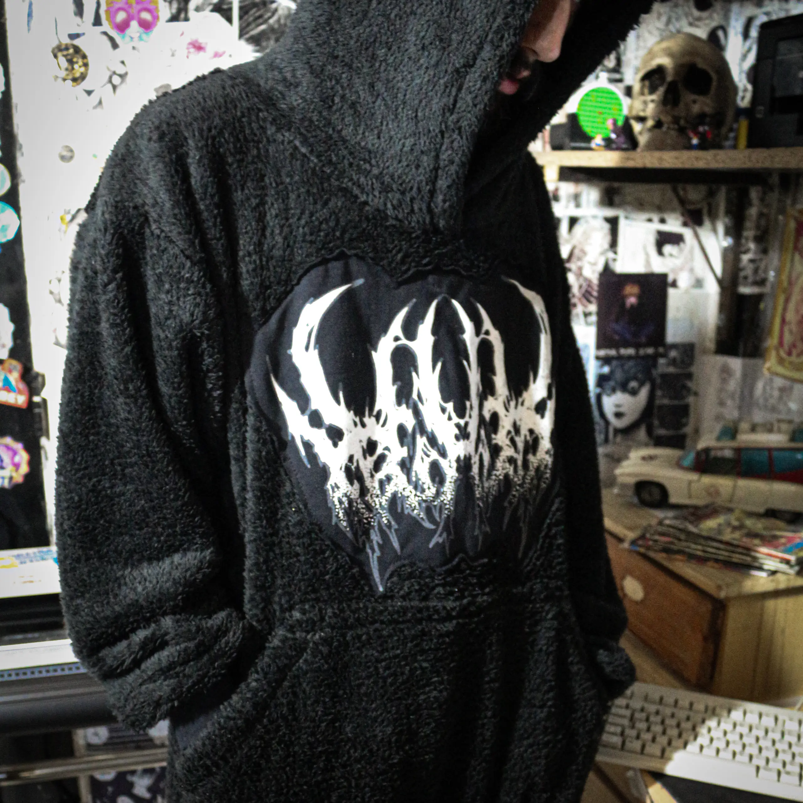 Buzo Oversize Premium Evil Cloak 2