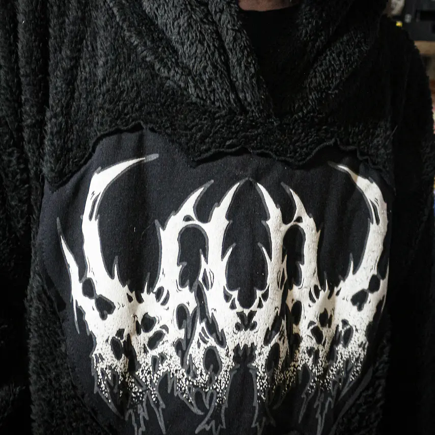 Buzo Oversize Premium Evil Cloak 5