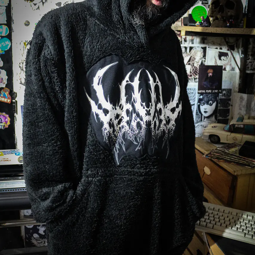 Buzo Oversize Premium Evil Cloak 7