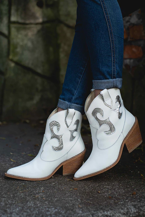 Botin Moss Blanco Plata