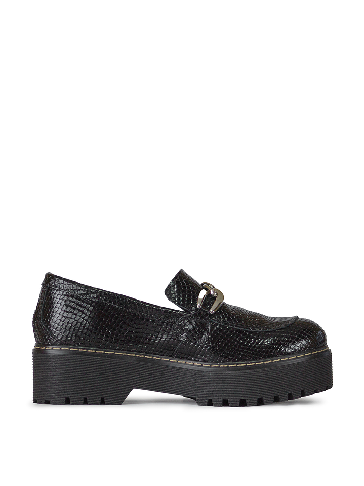 Zapatón Romina piton charol  3